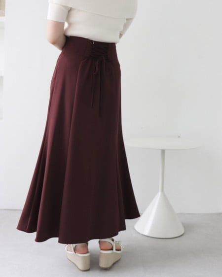 INGNI(イング) バックレースアップマーメイドスカート ボルドー