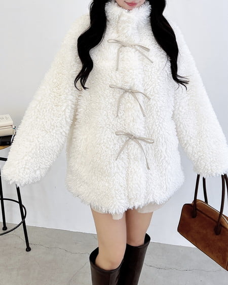 INGNI(イング) リボン取り外しスタンドボアブルゾン アイボリー