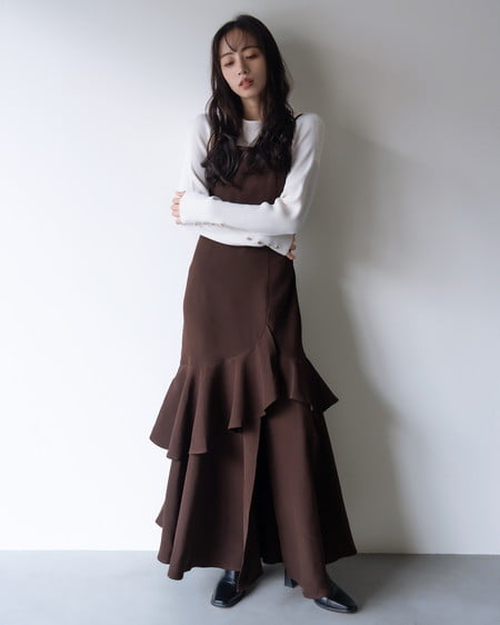 INGNI(イング) ボートネック袖金ボタンニット オフホワイト