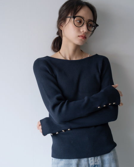 INGNI(イング) ボートネック袖金ボタンニット コン