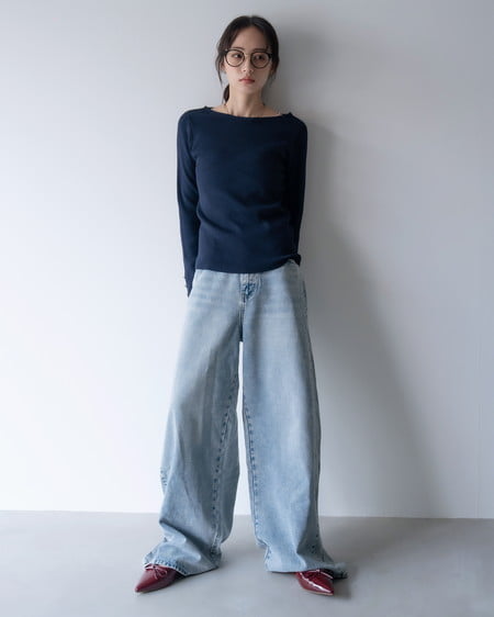 INGNI(イング) ボートネック袖金ボタンニット コン