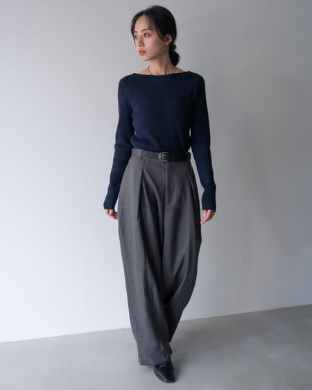 INGNI(イング) ボートネック袖金ボタンニット コン