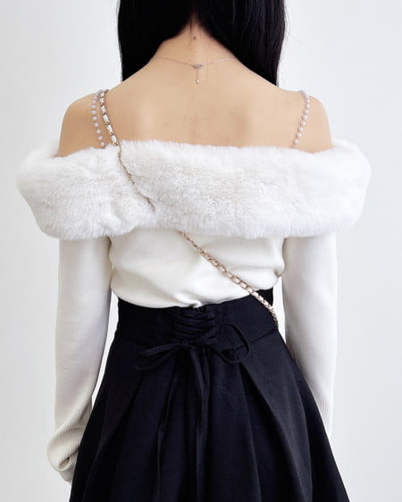 INGNI(イング) 2Wayエコファーオフショルニット アイボリー