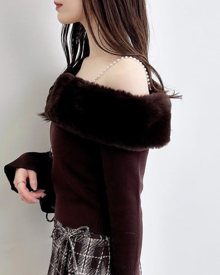 INGNI(イング) 2Wayエコファーオフショルニット ブラウン