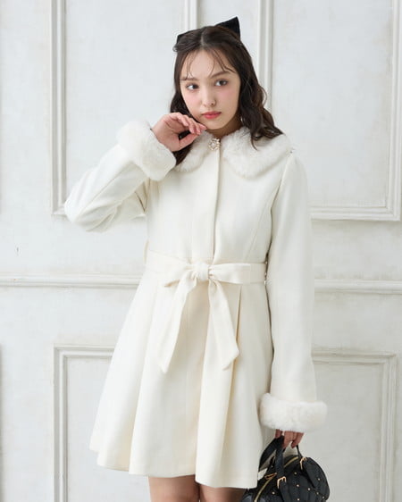 INGNI(イング) エコファー取り外し4Wayドーリーコート オフホワイト