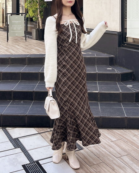 INGNI(イング) シャギーニットボレロ+マーメイドワンピースセット アイボリー/ブラウンチェック