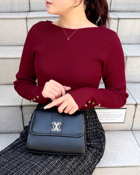 INGNI(イング) ボートネック袖金ボタンニット ボルドー