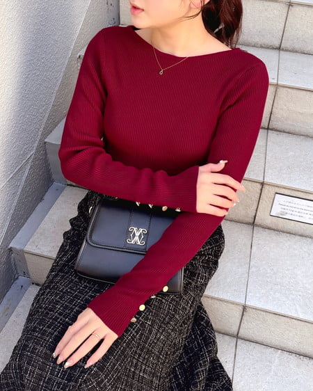 INGNI(イング) ボートネック袖金ボタンニット ボルドー