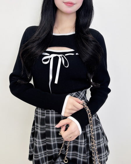 INGNI(イング) デコルテオープンリブニット クロ/オフホワイト