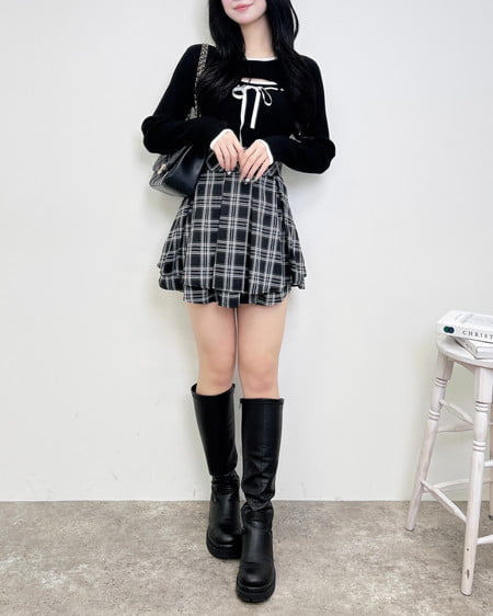 INGNI(イング) デコルテオープンリブニット クロ/オフホワイト