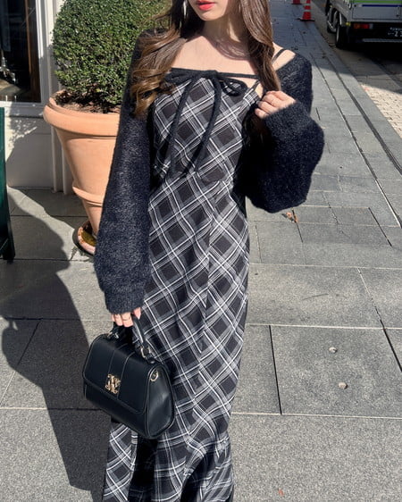 INGNI(イング) シャギーニットボレロ+マーメイドワンピースセット クロ/クロチェック