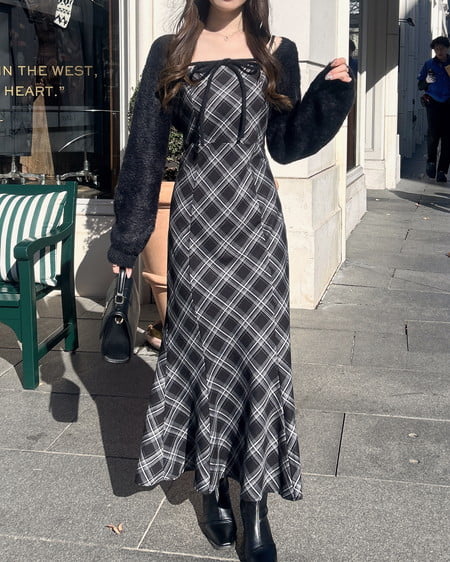 INGNI(イング) シャギーニットボレロ+マーメイドワンピースセット クロ/クロチェック