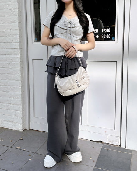 INGNI(イング) フリルスウェットパンツ チャコールグレー