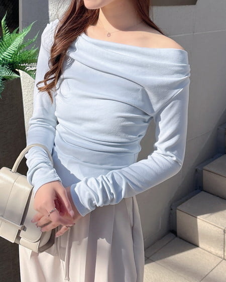 INGNI(イング) ギャザードレープトップス サックス