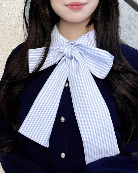 INGNI(イング) ボウタイドッキングニット コン/ブルーストライプ