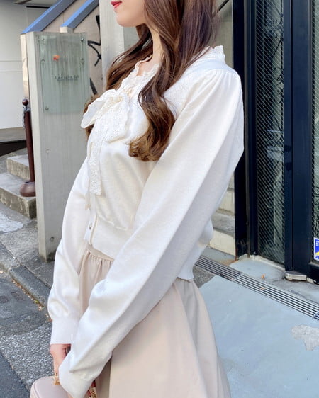 INGNI(イング) レースボウタイニット アイボリー