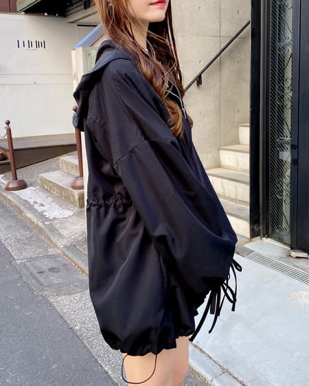 INGNI(イング) ミドル丈袖リボン2Wayマウンテンパーカー クロ