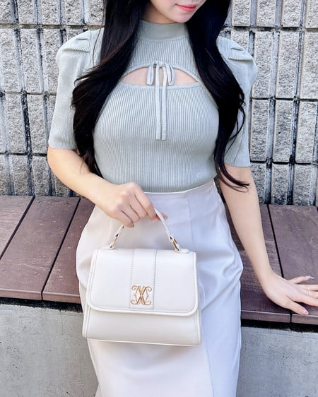 INGNI(イング) デコルテオープン5分袖ニット サックス