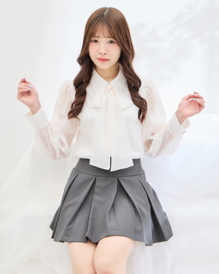 INGNI(イング) シアーボウタイブラウス オフホワイト