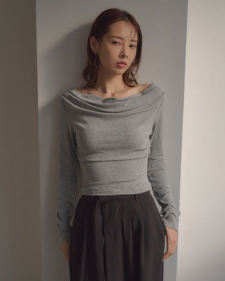 INGNI(イング) ギャザードレープトップス ライトグレー