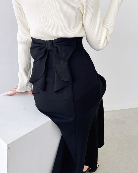 INGNI(イング) バックリボンマーメイドスカート クロ