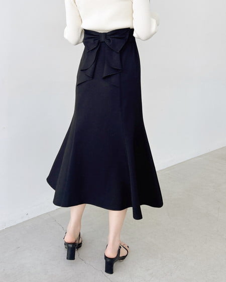 INGNI(イング) バックリボンマーメイドスカート クロ