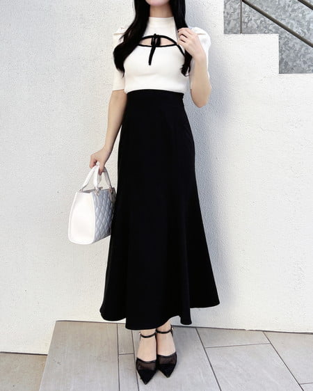 INGNI(イング) デコルテオープン5分袖ニット オフホワイト/クロ