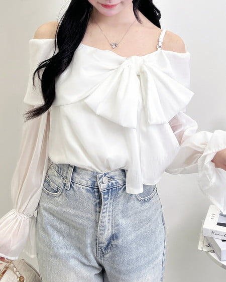 INGNI(イング) シアーオフショルリボンブラウス オフホワイト