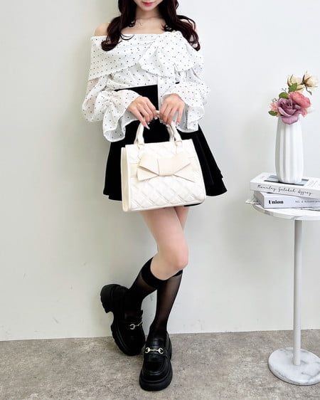 INGNI(イング) シアーオフショルリボンブラウス オフホワイト/ドット