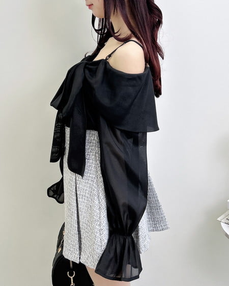 INGNI(イング) シアーオフショルリボンブラウス クロ