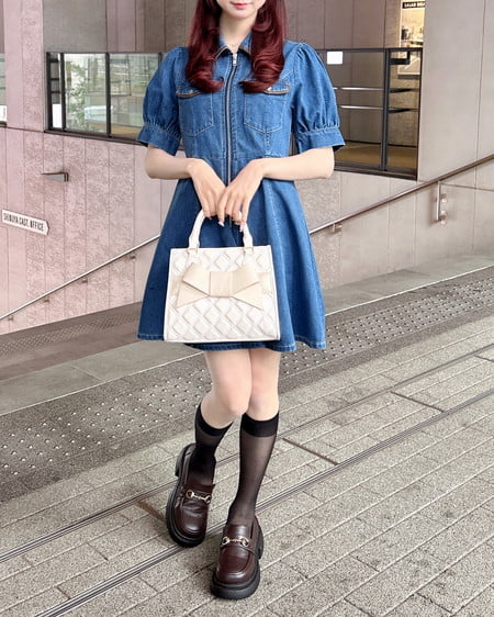 INGNI(イング) 合皮切替デニムミニワンピース ブルー/ブラウン