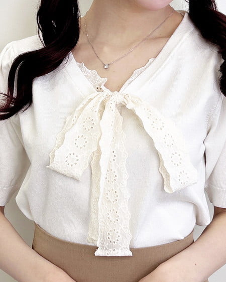 INGNI(イング) レースボウタイ半袖ニット アイボリー