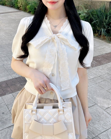 INGNI(イング) レースボウタイ半袖ニット アイボリー