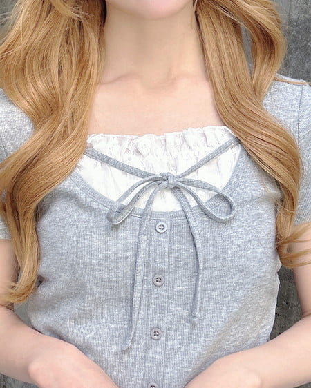 INGNI(イング) レースレイヤード風リボン付き半袖リブトップス グレー