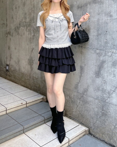 INGNI(イング) レースレイヤード風リボン付き半袖リブトップス グレー