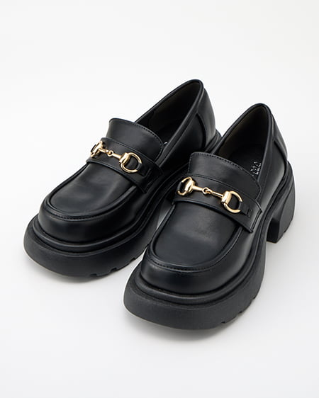 厚底ビットローファー