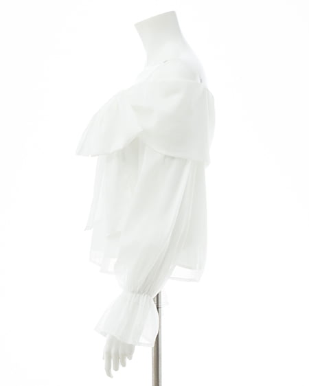 INGNI(イング) シアーオフショルリボンブラウス オフホワイト