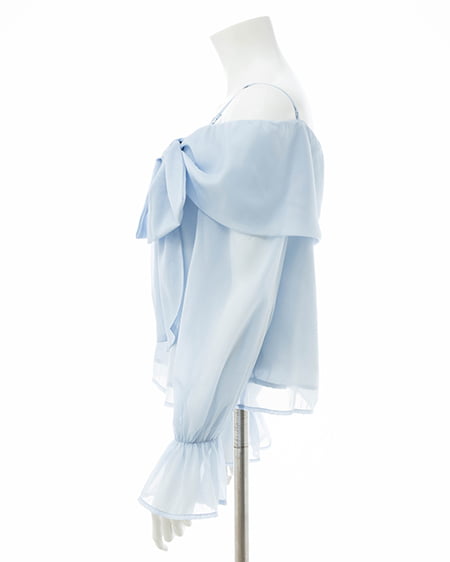 INGNI(イング) シアーオフショルリボンブラウス サックス