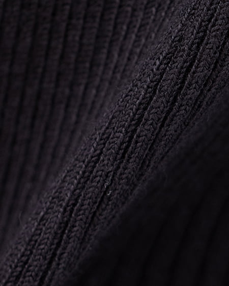 INGNI(イング) ブローチ付オフショルニット クロ/A