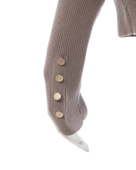 INGNI(イング) ボートネック袖金ボタンニット モカ
