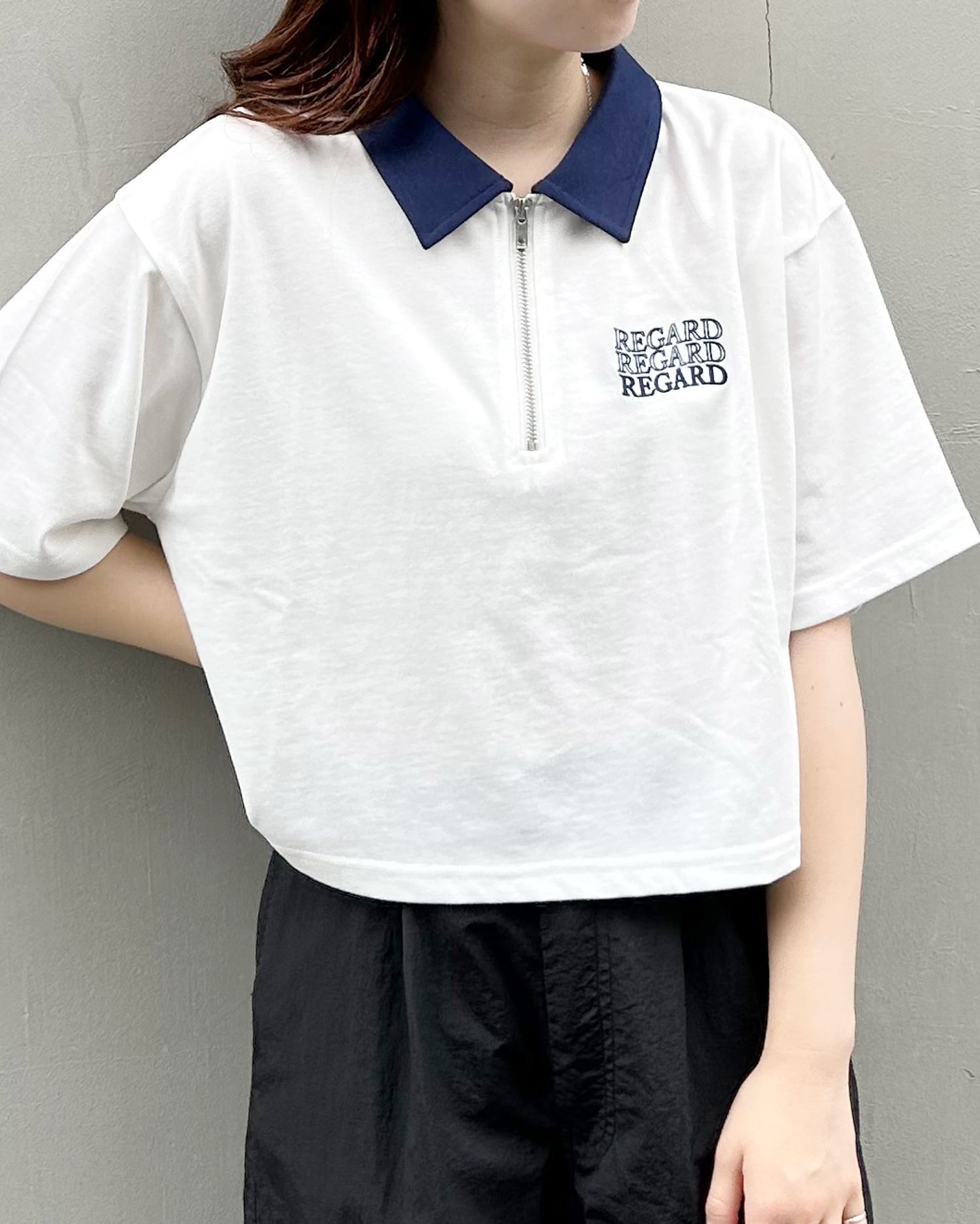 ハーフZIP襟配色胸ロゴショート丈Tシャツ｜INGNI(イング) 公式通販 